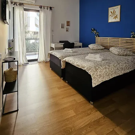 Heart Of Faliro 2br 5m Walk To - Newly Renovated *