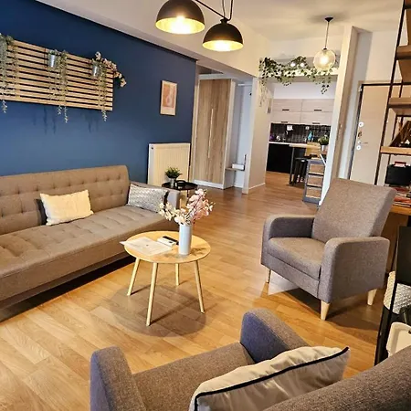 Apartment Heart Of Faliro 2br 5m Walk To - Newly Renovated *