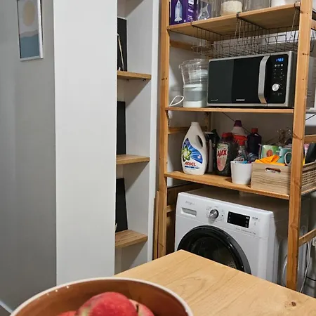 Heart Of Faliro 2br 5m Walk To - Newly Renovated * Athens
